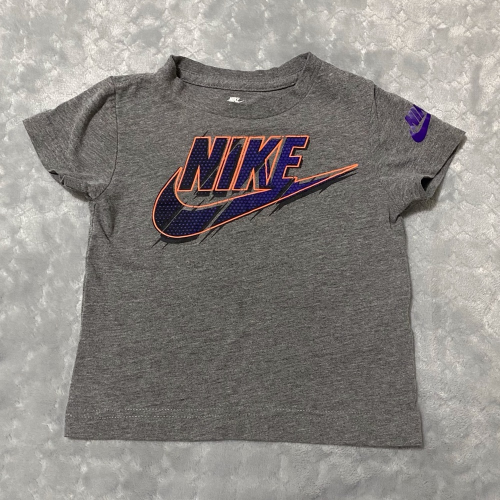 Nike Tee